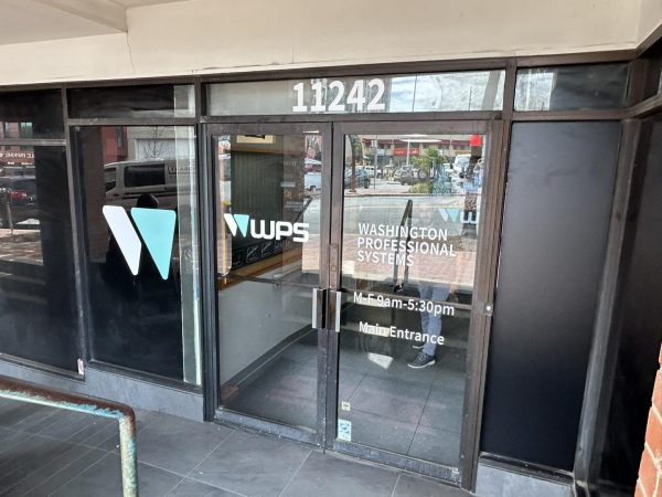 Custom Window Graphics for Commercial Properties